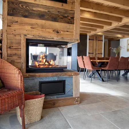 La Colline شاليه